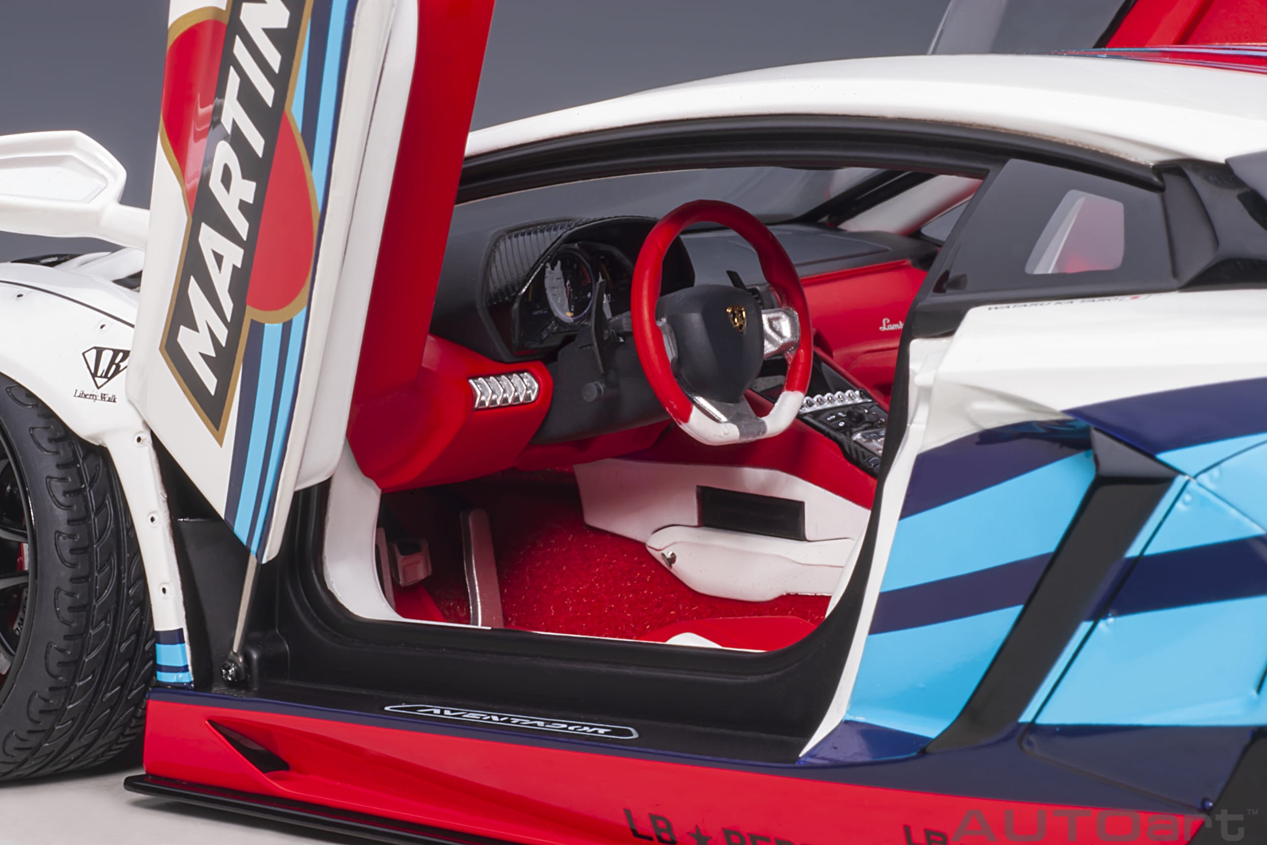 LB-Works Lamborghini Aventador Limited Edition Martini Livery 1:18 AUTOart