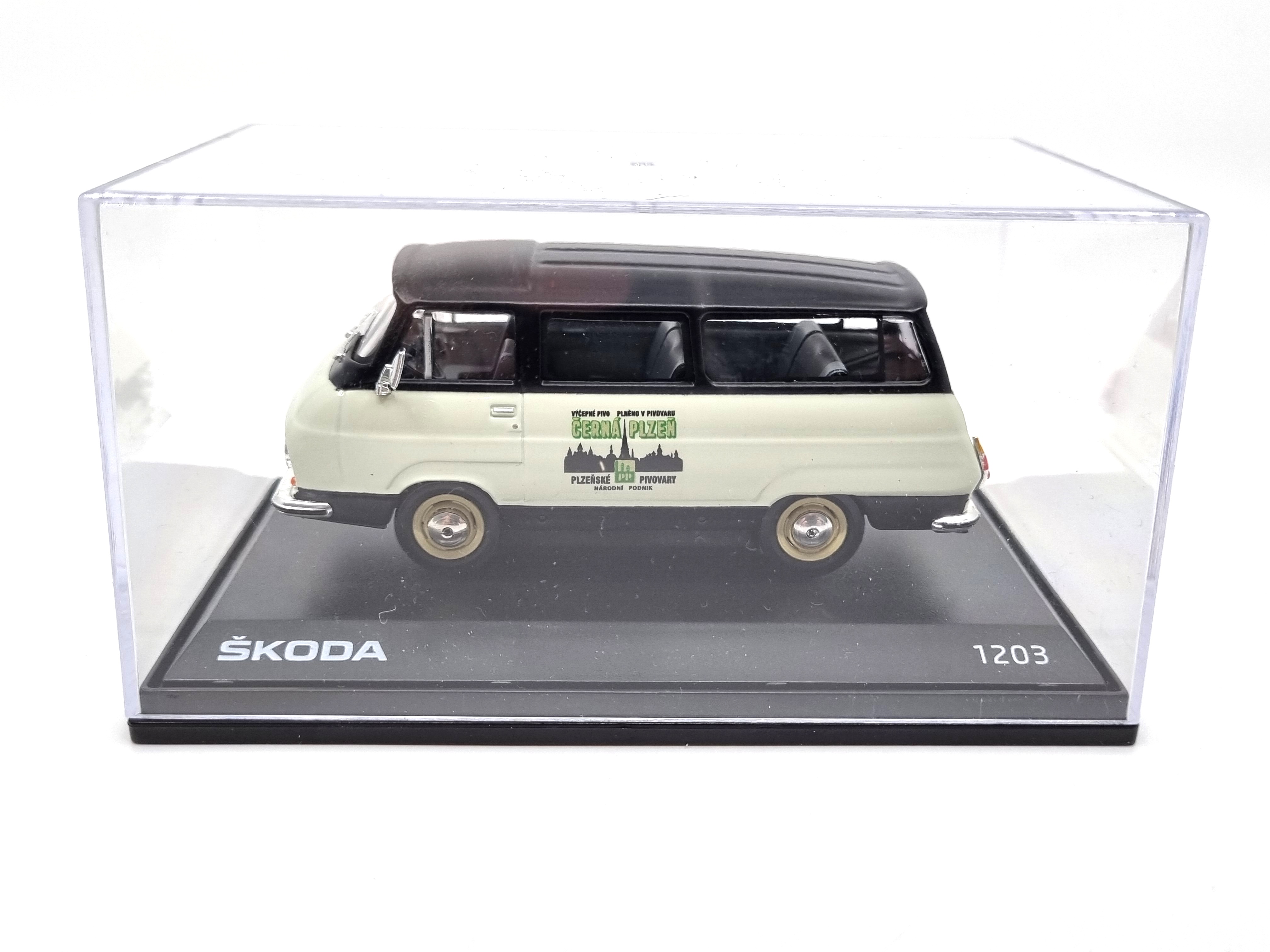 Škoda 1203 Plzeňské pivovary - Černá Plzeň 1:43 Svět autíček