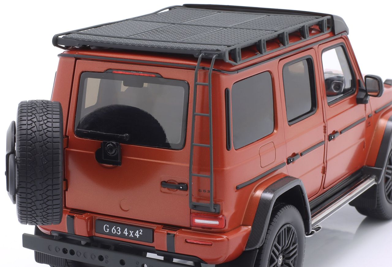 Mercedes-Benz G-Class G63 AMG V8 Biturbo 4x4 2022 copper metallic 1:18 iScale