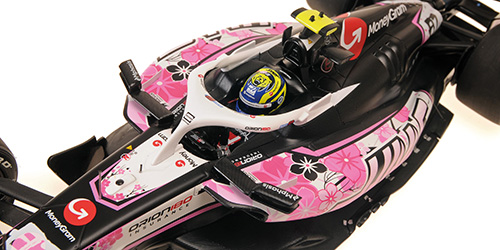 Moneygram HAAS F1 Team VF-25 #87 O.Bearman Japan GP 2025 1:18 Minichamps