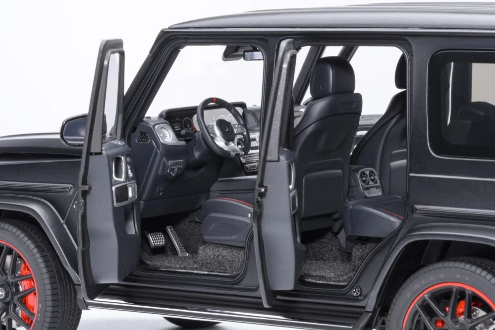 Mercedes-AMG G63 2019 night black magno 1:18 AUTOart