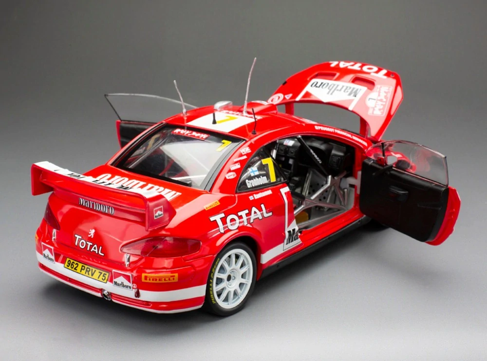Peugeot 307 WRC #1 Gronhölm/Rautiainen Winner Rally Japan 2005 1:18 Sun Star
