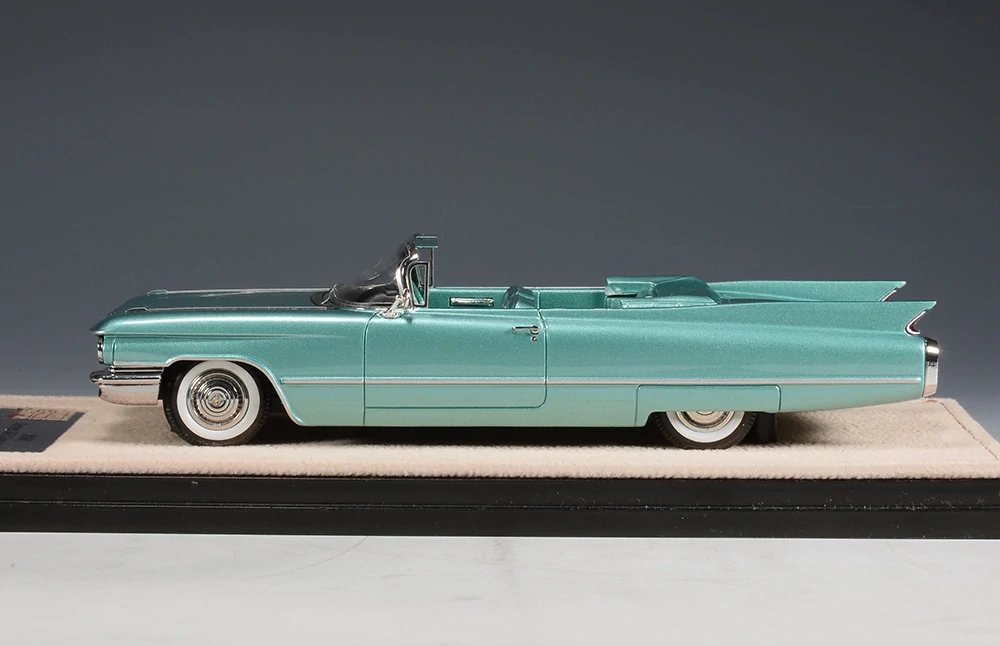 Cadillac Series 62 Convertible 1960 inverness green poly 1:43 Stamp Models