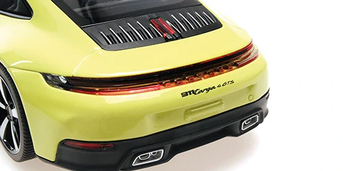 Porsche 911 (992.2) Carrera Coupe 2024 yellow metallic 1:18 Minichamps