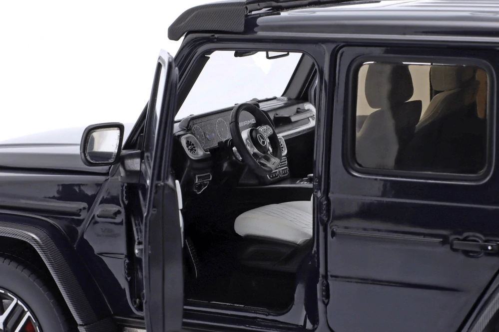 Mercedes-Benz G-Class G63 AMG V8 Biturbo 4x4 2022 dark blue 1:18 iScale