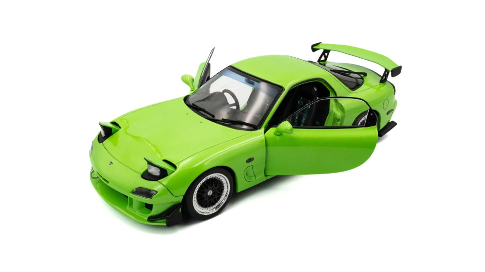 Mazda RX7 FD3RS Solido Works 1999 neon green 1:18 Solido