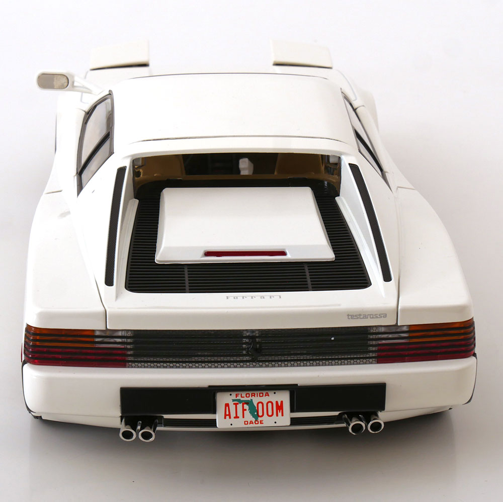 Ferrari Testarossa Monospecchio 1984 US-Version white 1:12 KK Scale