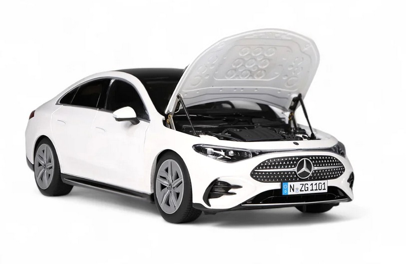 Mercedes-Benz CLA Coupe HEV 2024 polar white 1:18 NZG