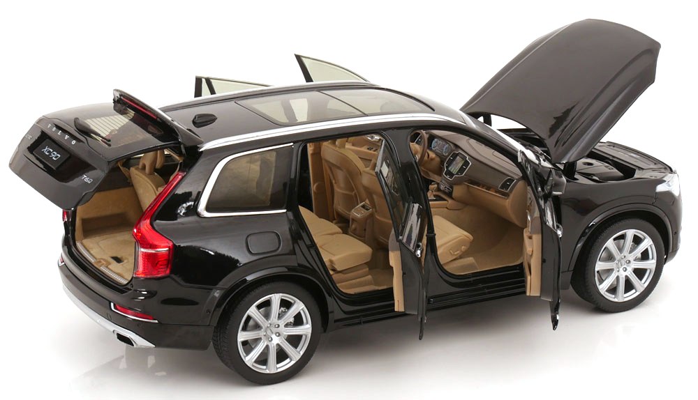 Volvo XC90 2016 black 1:18 Paudi Model