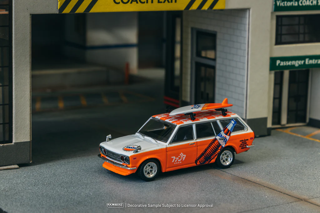 Datsun Bluebird 510 Fanta 1:64 Tarmac