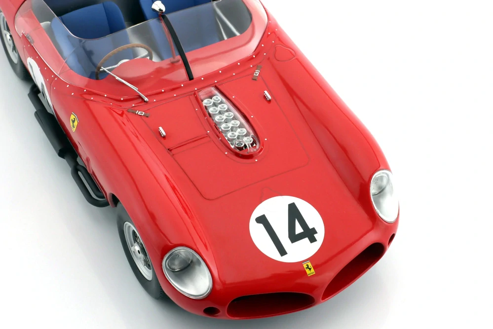 Ferrari 250 TR61 3.0L V12 Spider Team SEFAC #14 Gendebien/Hill Winner 12H Sebring 1961 1:18 Werk83