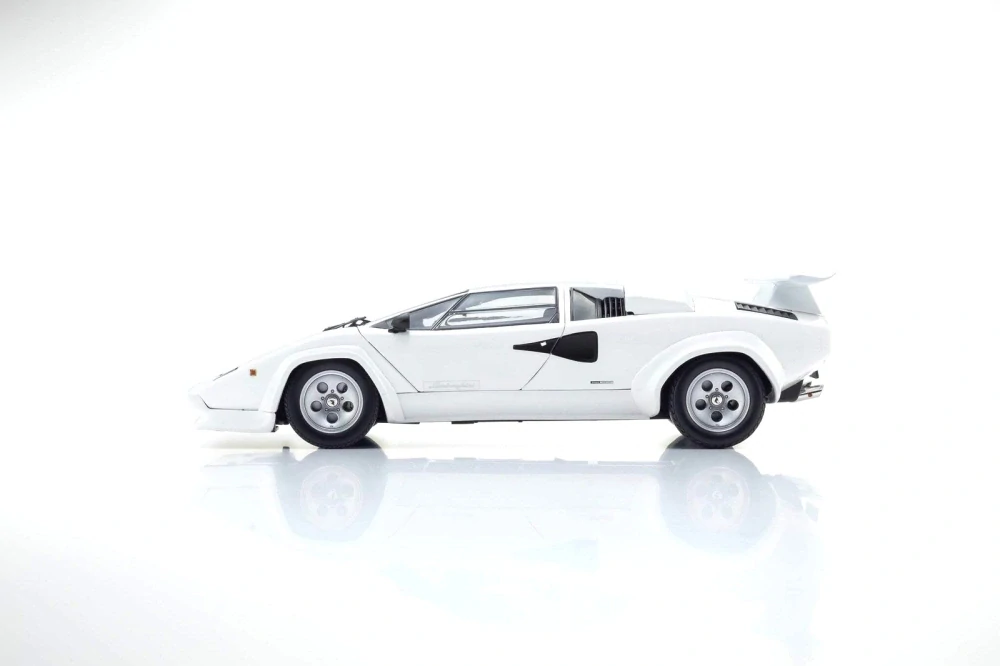 Lamborghini Countach LP400S 1978 white 1:18 Kyosho