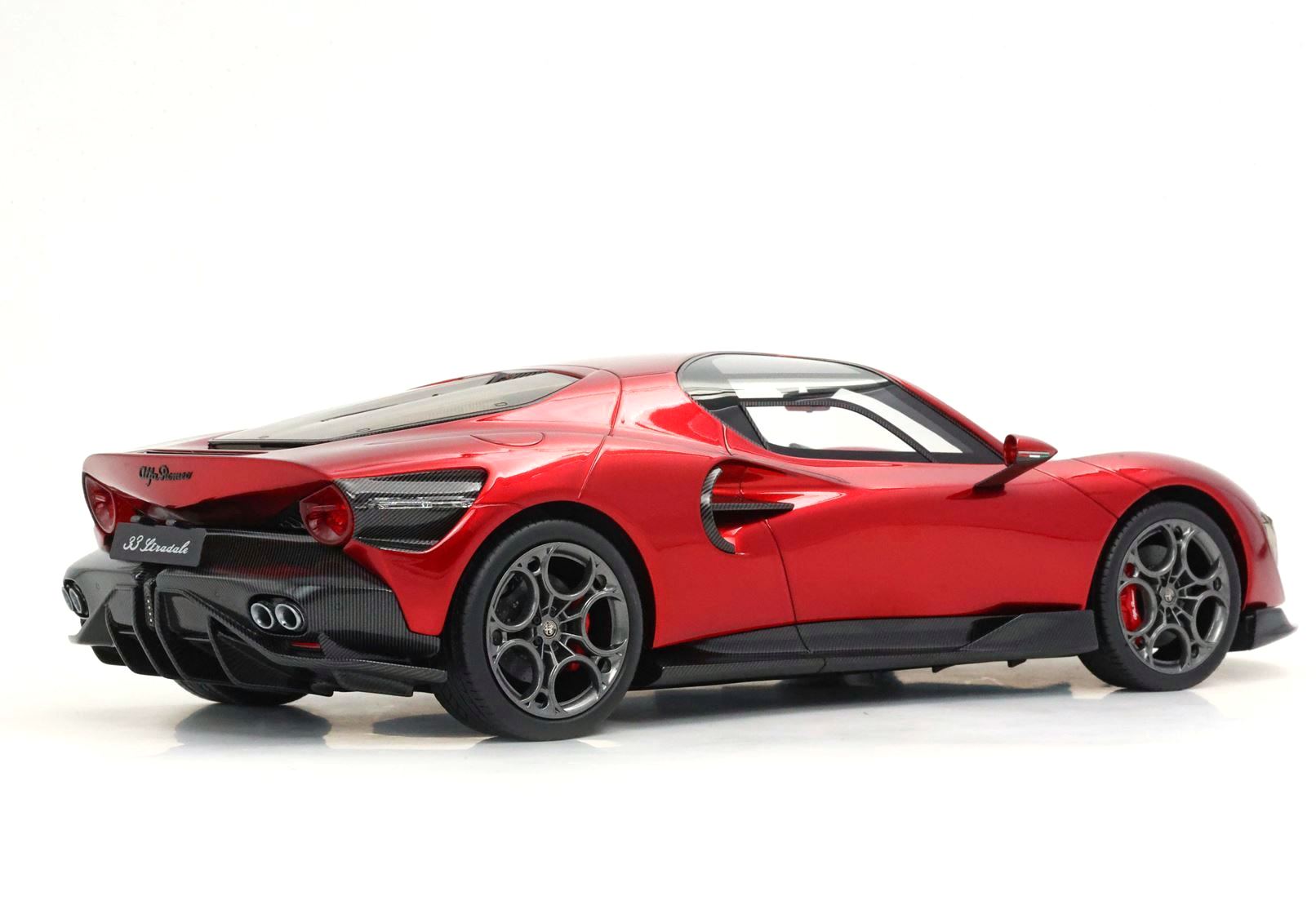 Alfa Romeo 33 Stradale Red Villa D’Este 1:18 B.B.R.