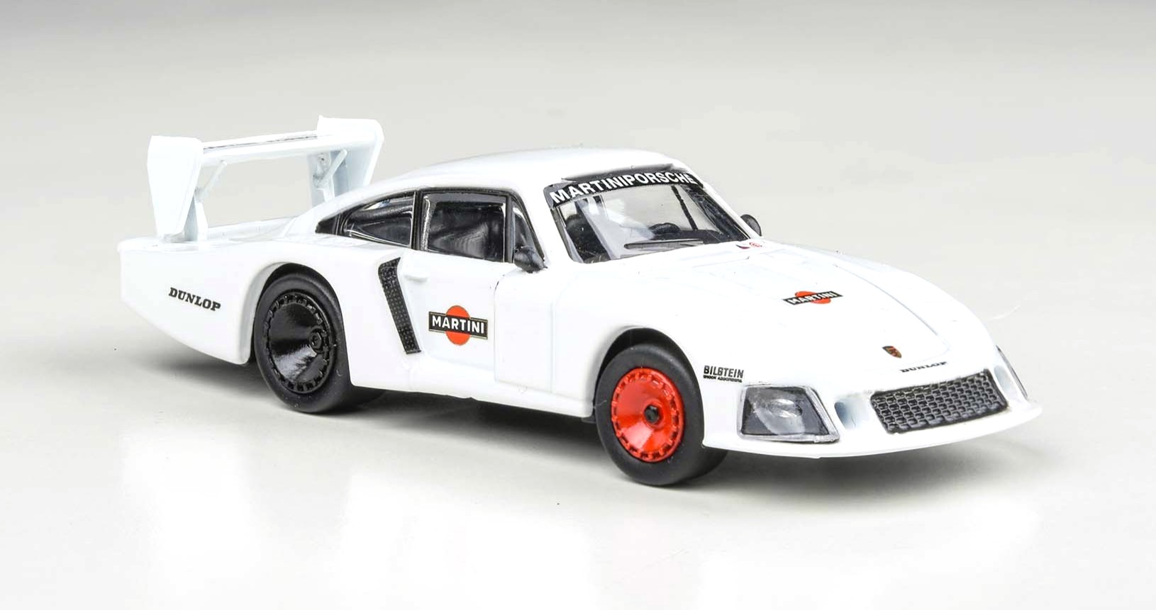 Porsche 935/78 3.2L Turbo Team Martini Racing Porsche System Test Car 1978 1:64 Para64