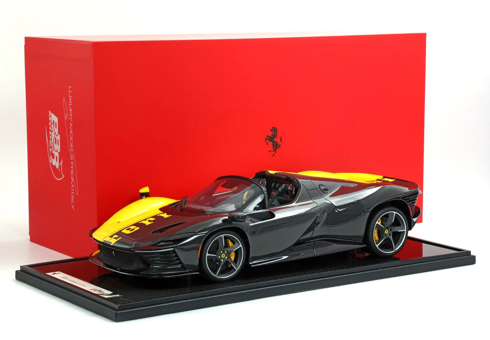 Ferrari SP3 Daytona 599+1 spider 1:12 B.B.R.