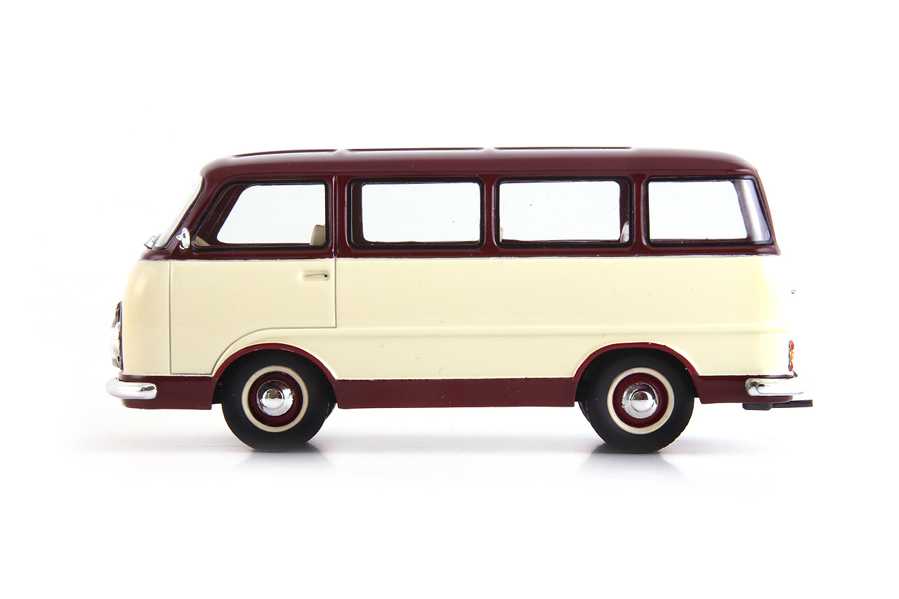 Škoda 979-I Prototype 1956 ivory/dark red 1:43 AutoCult