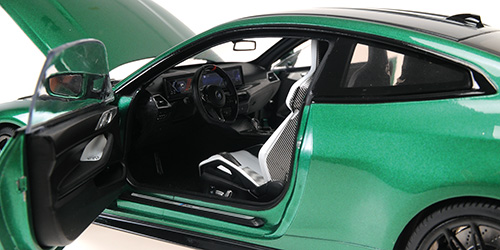 BMW M4 2024 green metallic 1:18 Minichamps