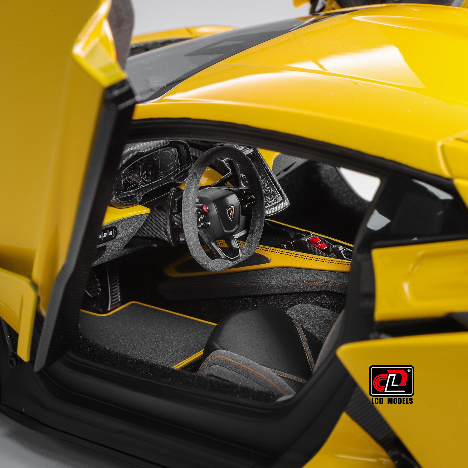 Lamborghini Revuelto yellow 1:18 LCD Model