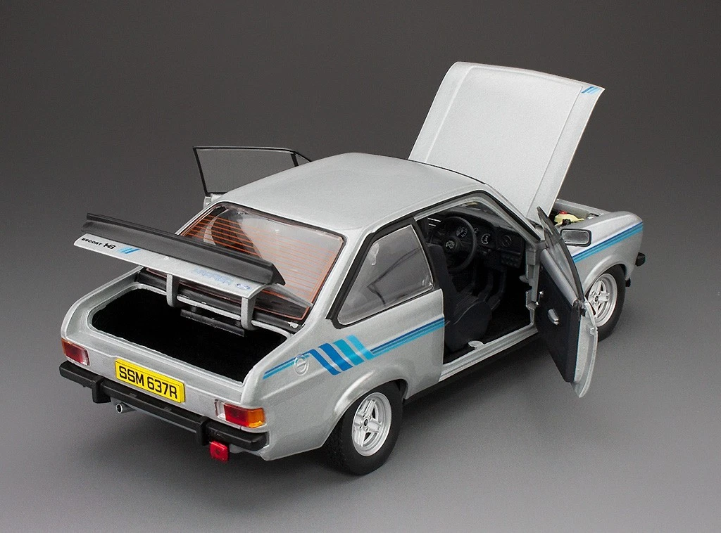 Ford Escort Harrier 1980 stratos silver 1:18 Sun Star