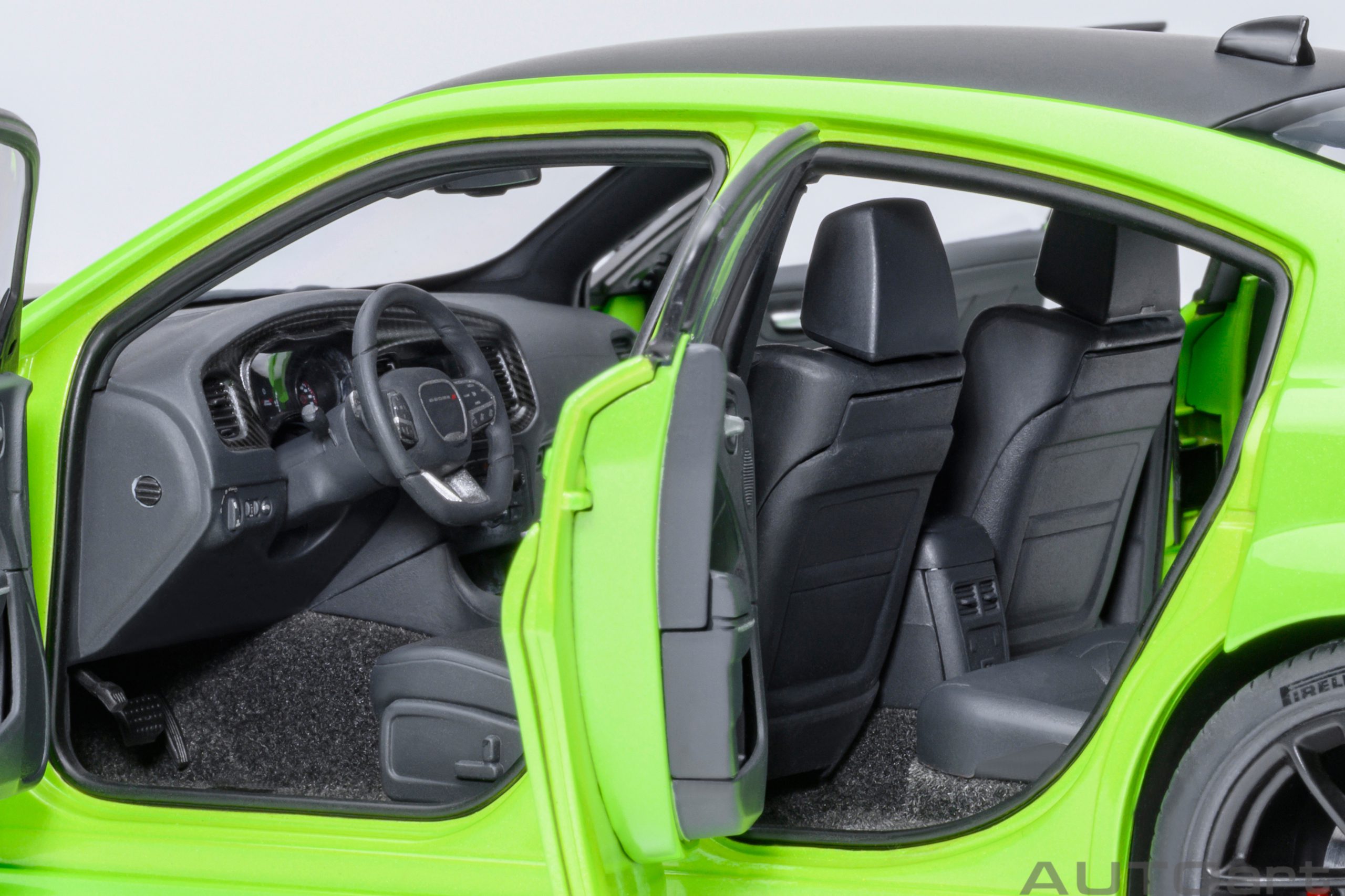 Dodge Charger Scat Pack Widebody sublime 1:18 AUTOart