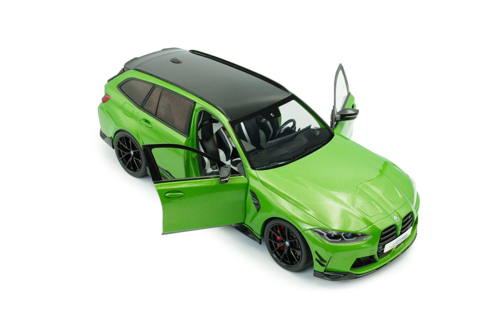 BMW M3 Touring with Performance Parts 2024 green metallic 1:18 Solido