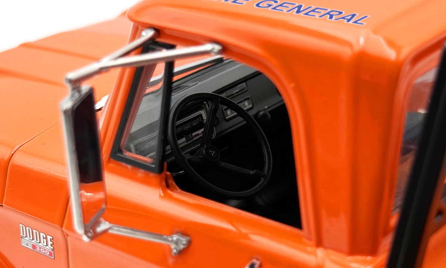 Dodge D300 Ramp Truck *General* 1970 orange 1:18 Acme Diecast