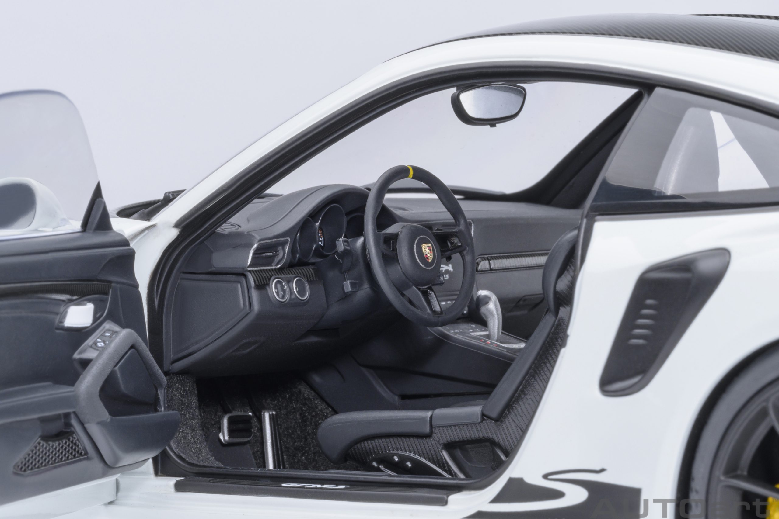 Porsche 911 GT3RS 2017 Weissach Package white 1:18 AUTOart