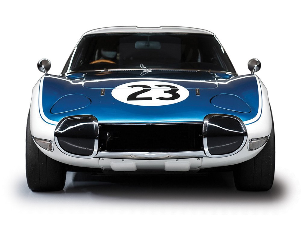 Toyota 2000 GT 1967 white MF10-10001 1:64 Ixo America
