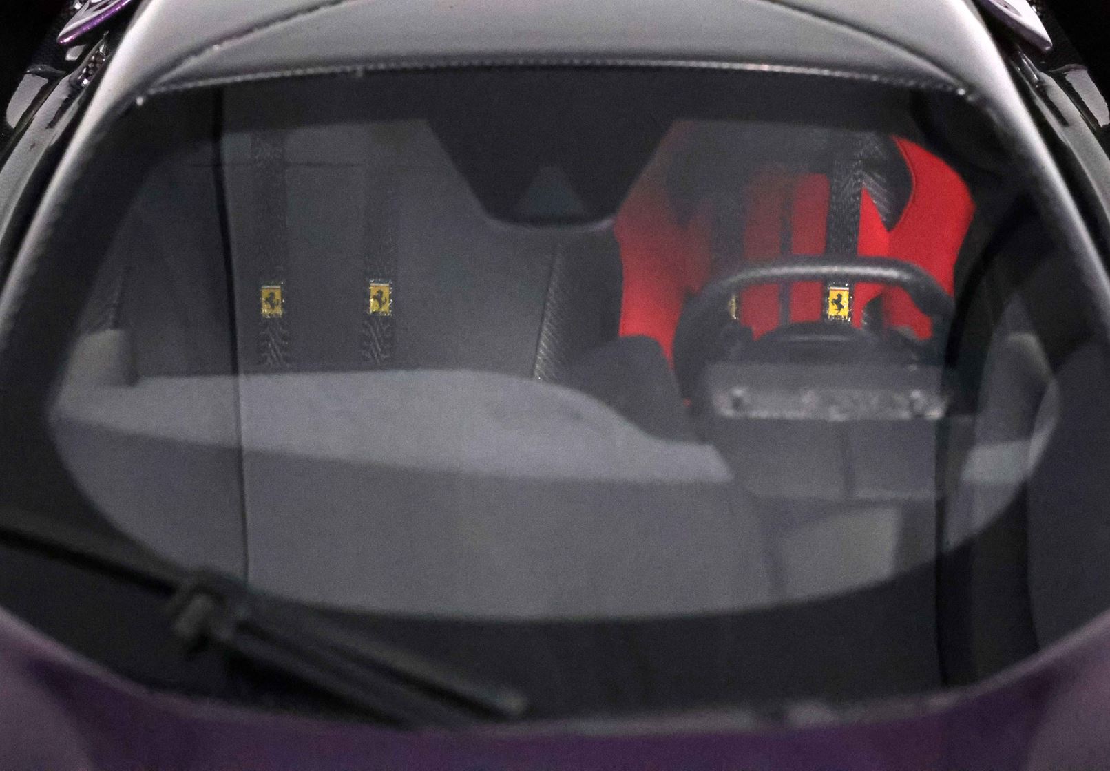 Ferrari F80 Viola Hong Kong 1:18 B.B.R.