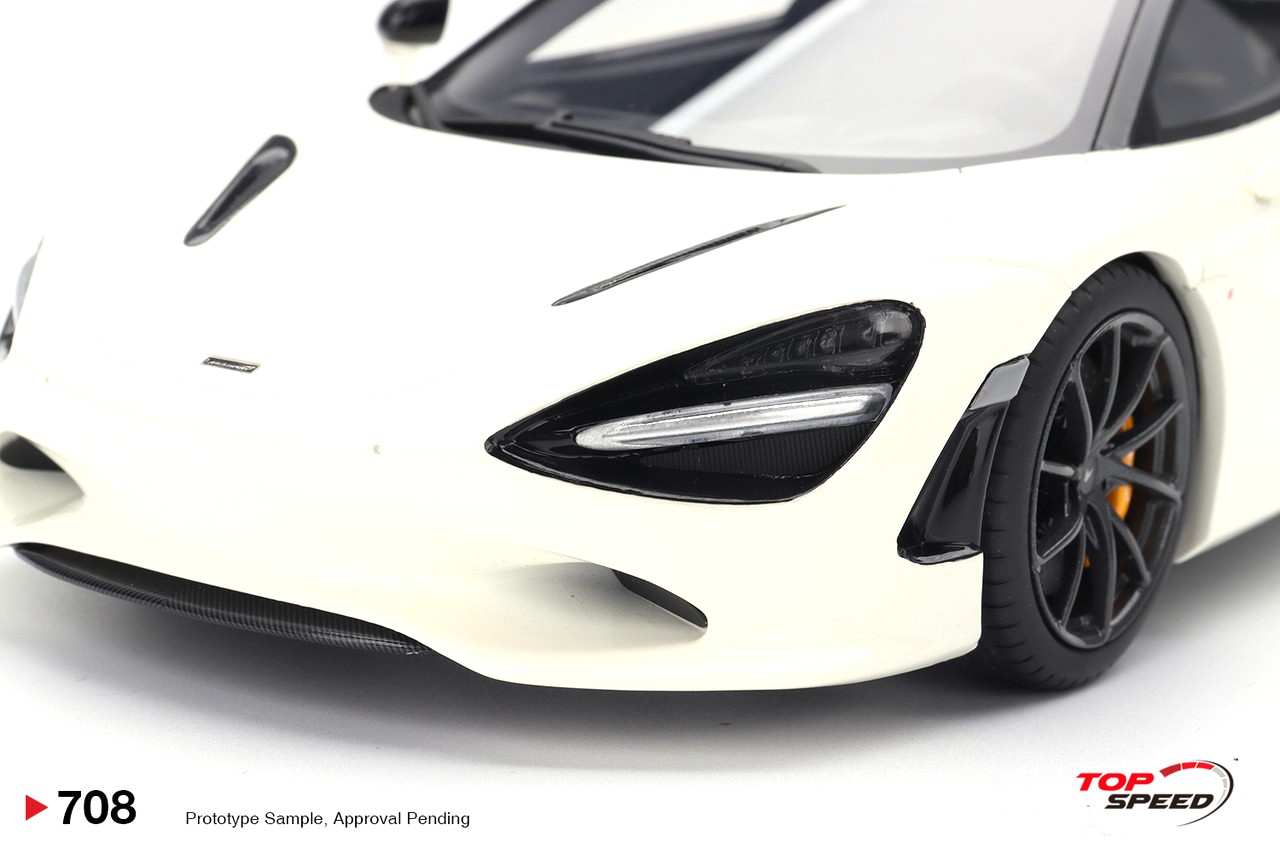 McLaren 750S 2025 white 1:18 TopSpeed Models