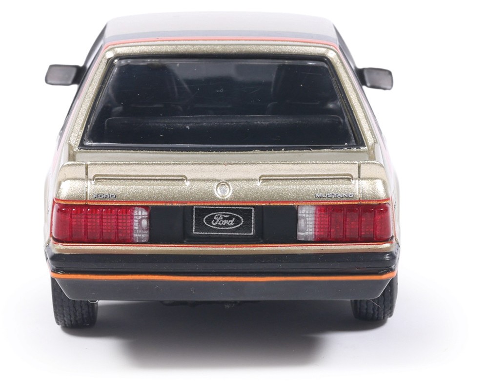 Ford Mustang Indycar Indianapolis 500 1979 Pace Car 1:43 Ixo America