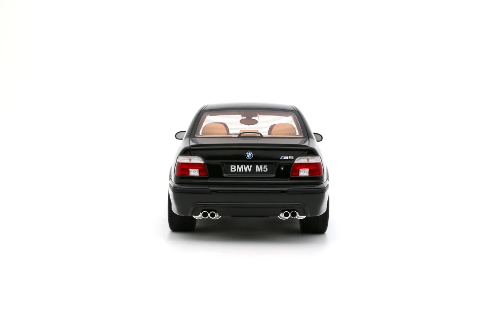 BMW E39 M5 2000 Black saphire metallic 1:18 OttOmobile
