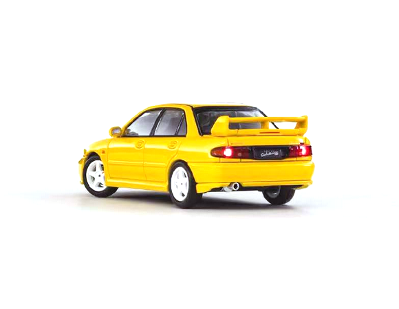 Mitsubishi Lancer Evolution III 1995 Light-Up yellow 1:64 Whelart
