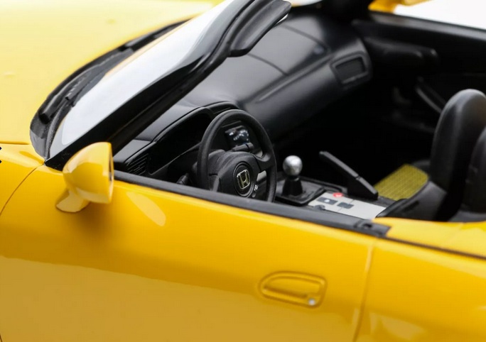 Honda S2000 CR 2007 new indy yellow pearl 1:18 OttOmobile 