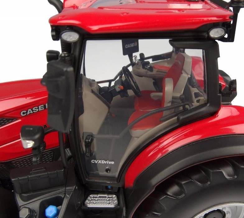 Case-IH Puma 185 CVX Drive Tractor 2022 red/black 1:32 Universal Hobbies
