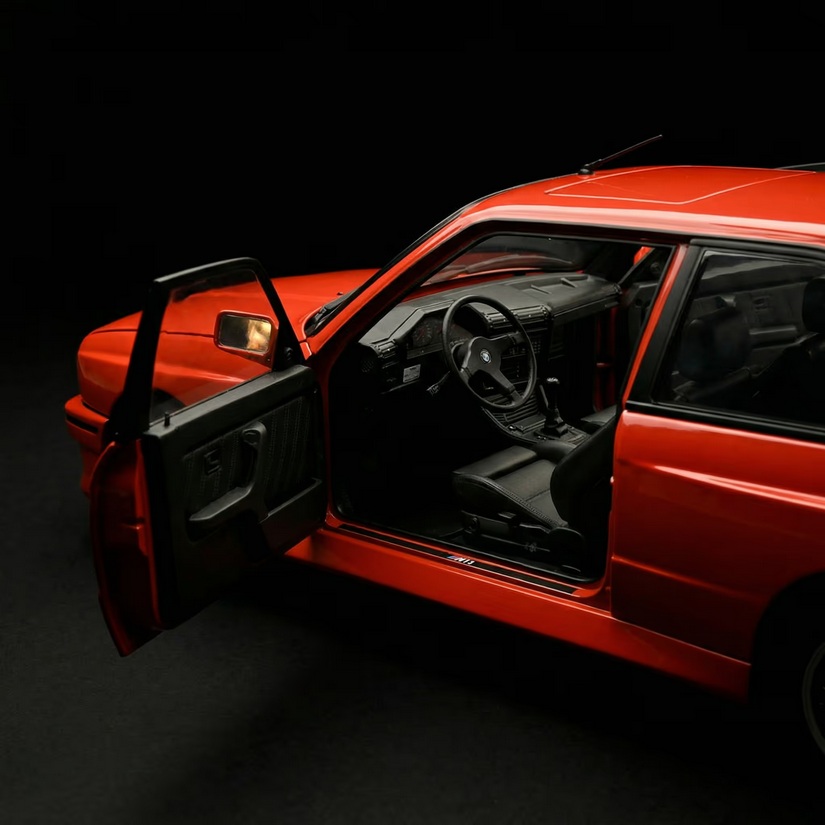 BMW 3-Series M3 E30 1987 red 1:8 Ixo Models 