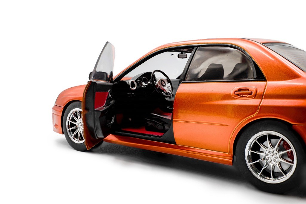Subaru Impreza WRX STI 2003 orange metallic 1:18 Solido