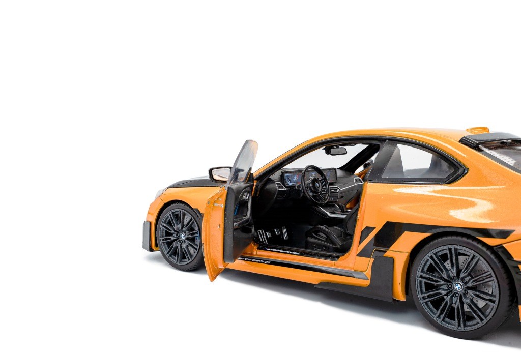 BMW M2 Performance Parts Solido Works 2024 orange 1:18 Solido