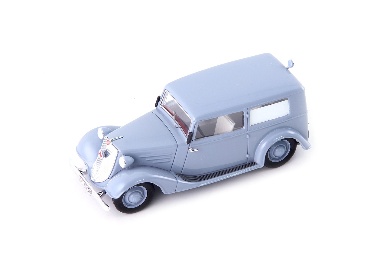 Tatra 57B Sanitka Sodomka 1940 1:43 AutoCult