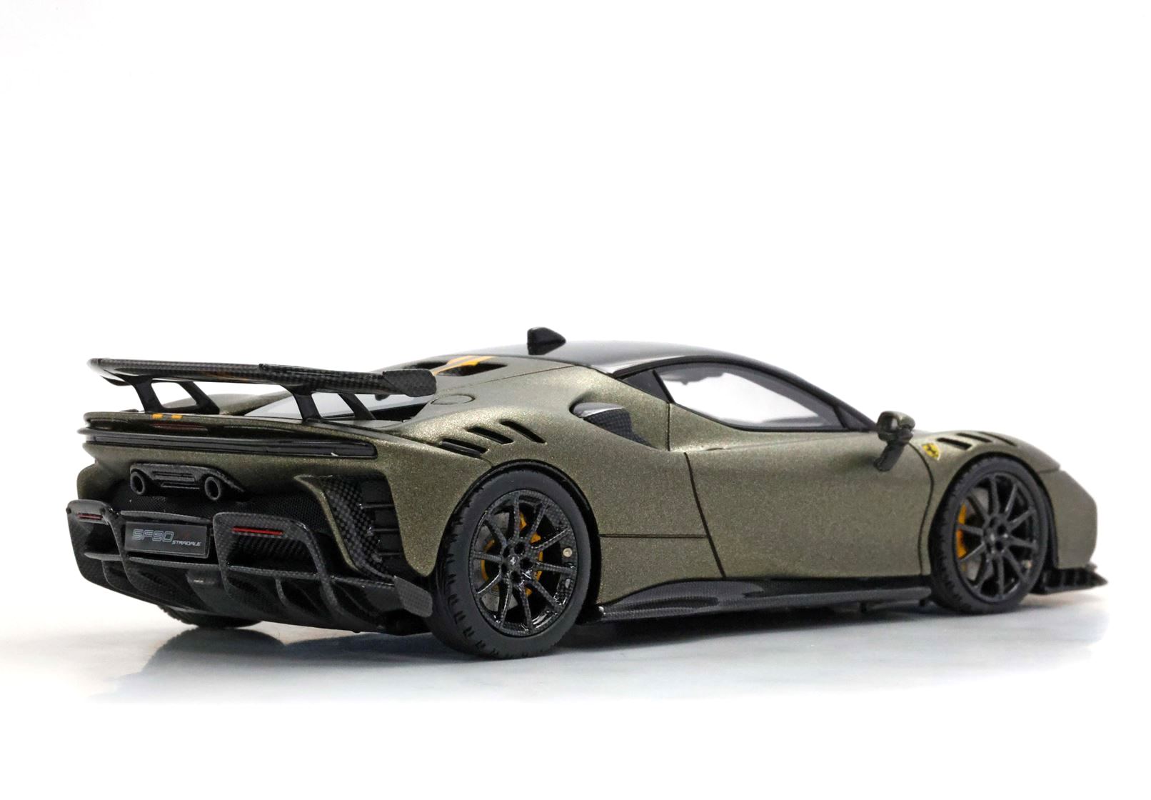 Ferrari SF90 XX Stradale Verde Masoni matt 1:43 B.B.R.