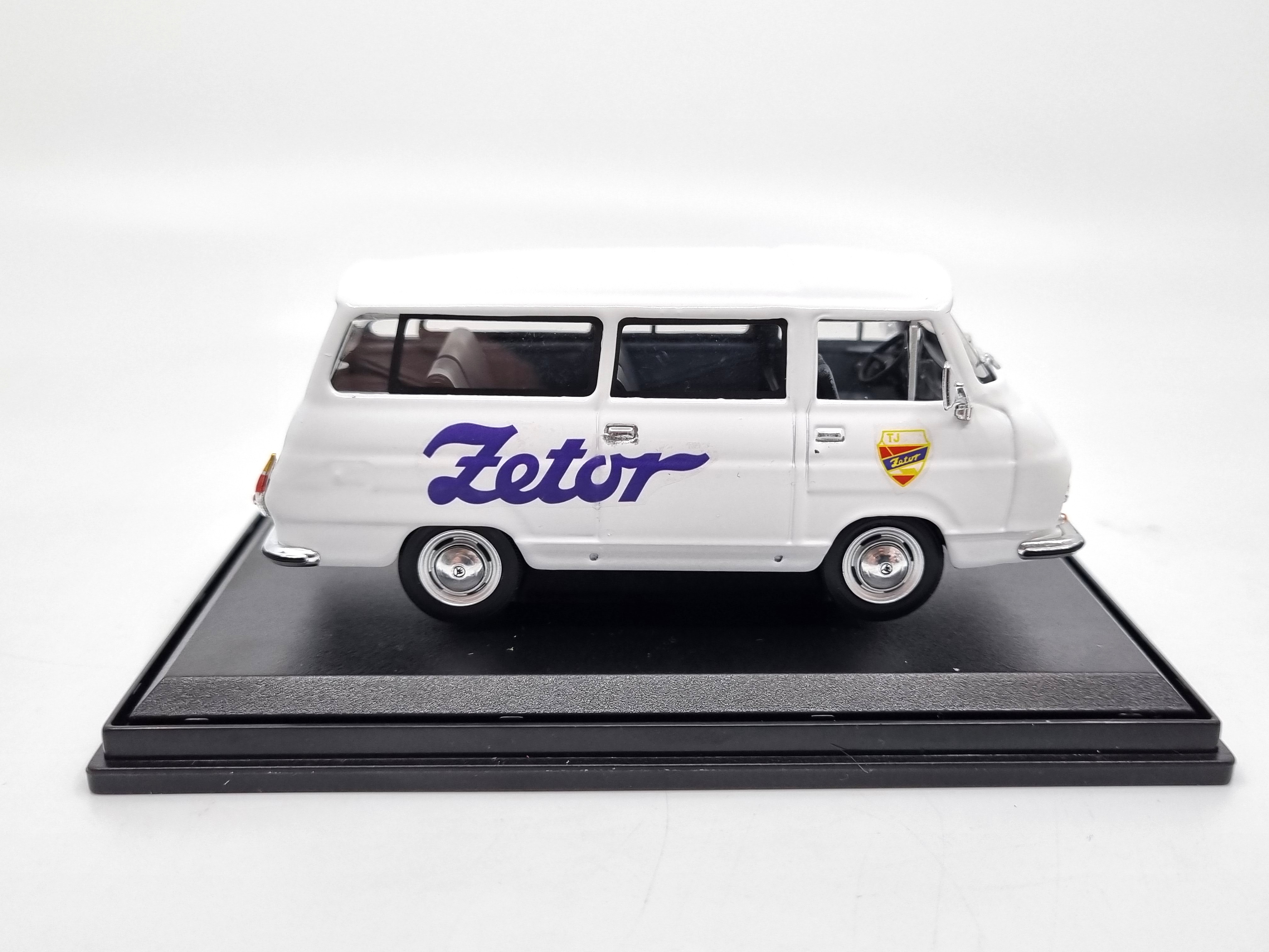 Škoda 1203 TJ Zetor Brno 1:43 Svět autíček