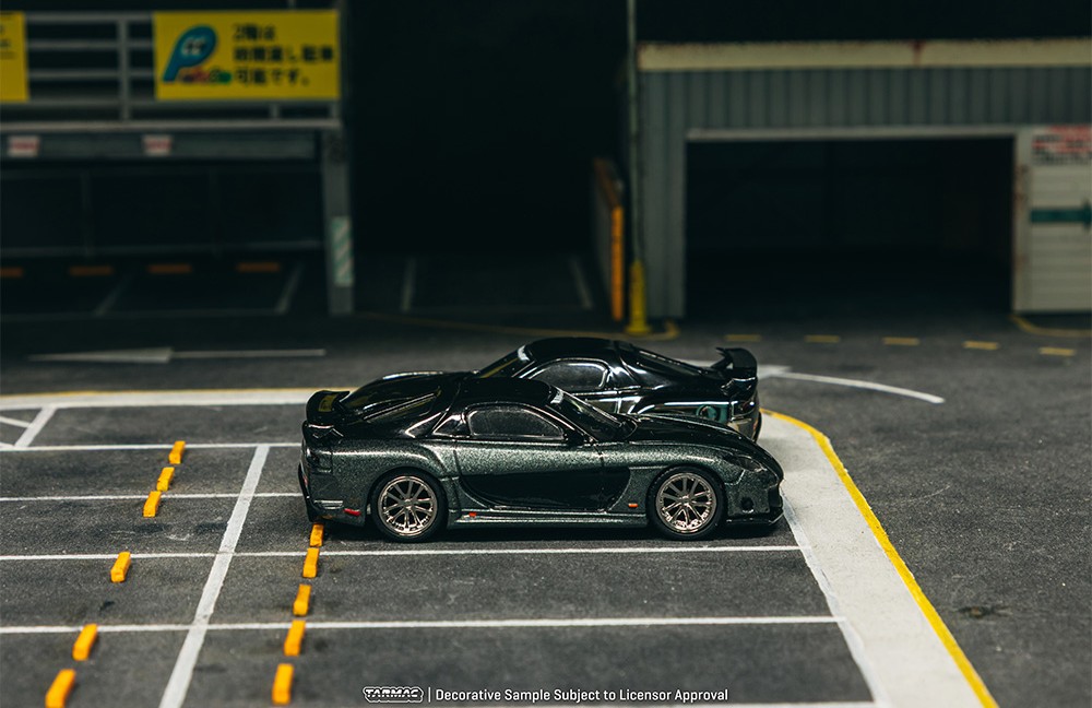 Mazda RX-7 VeilSide Fortune7 grey metallic/black 1:64 Tarmac