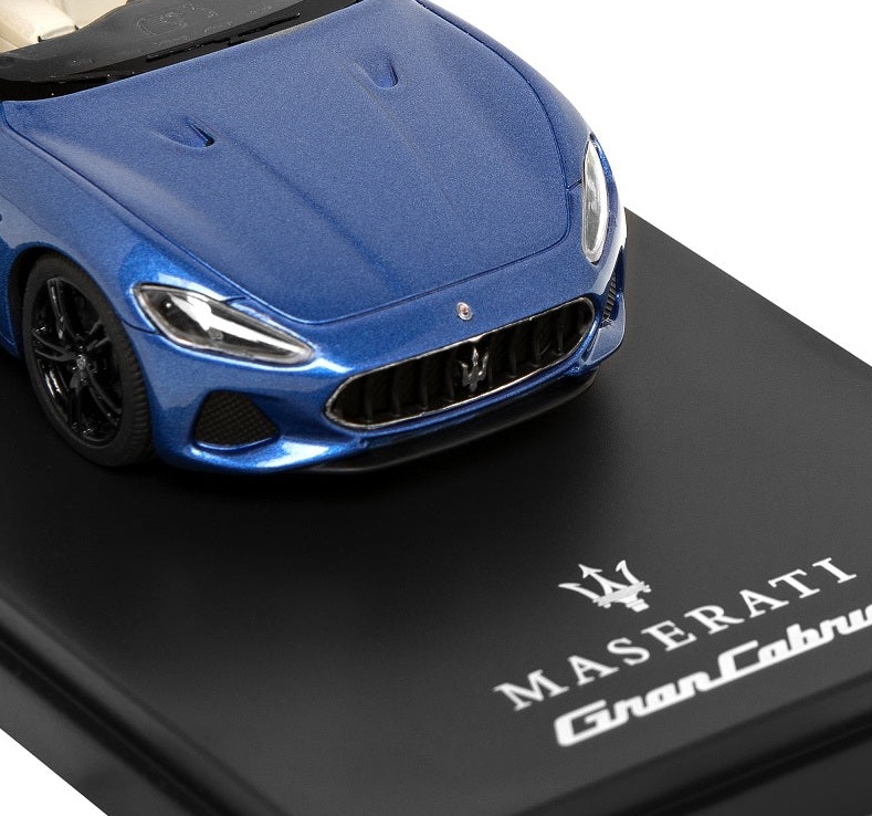Maserati GranCabrio Open 2019 blue 1:43 TSM Model