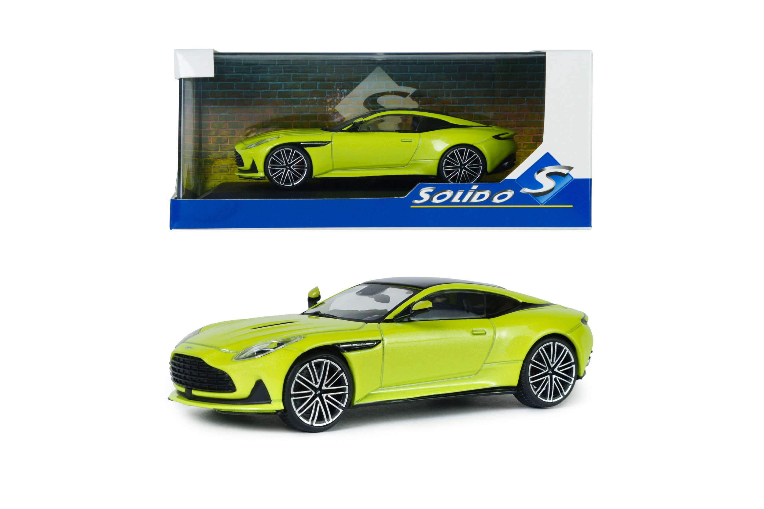 Aston Martin DB12 2023 lime essence 1:43 Solido