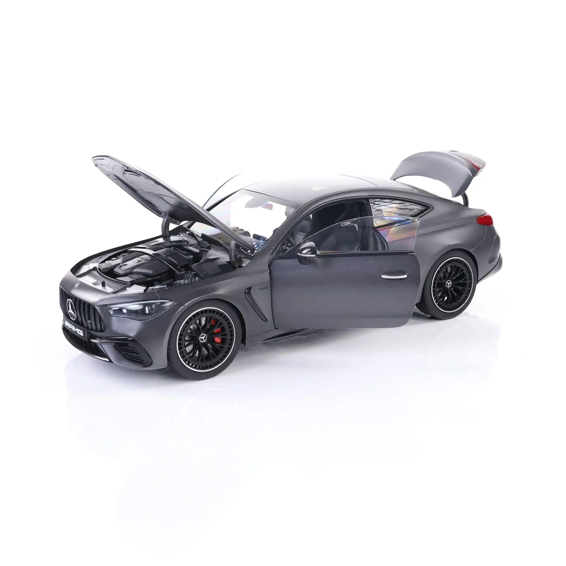 Mercedes-AMG CLE 53 Coupe Manufaktur graphit grey 1:18 NZG