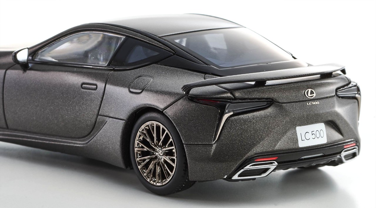 Lexus LC500 Pinnacle 2025 matt grey 1:43 Kyosho