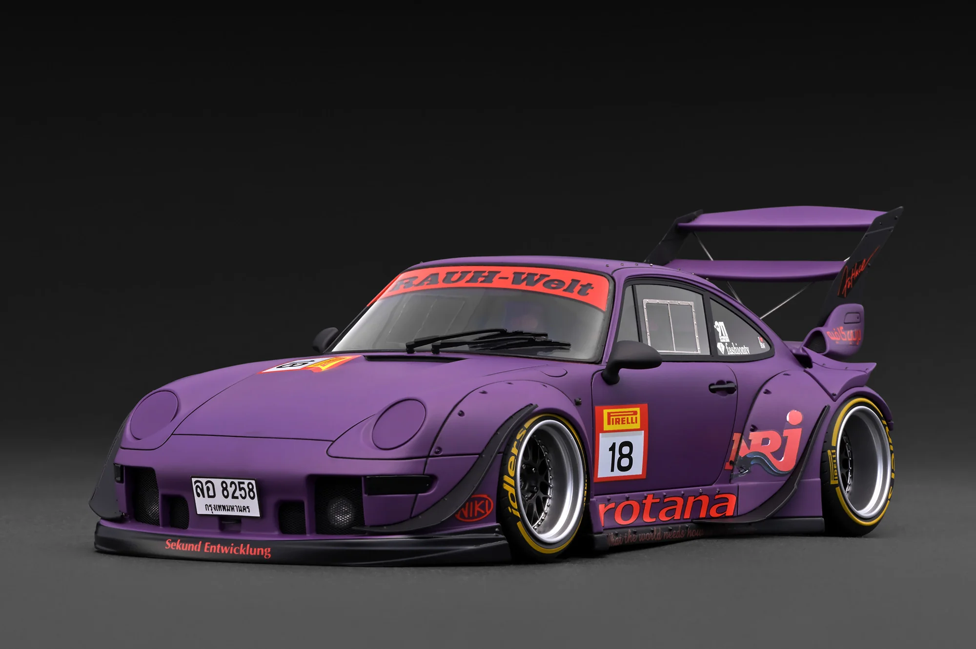 Porsche RWB 993 with Mr.Nakai matt purple 1:18 Ignition Model