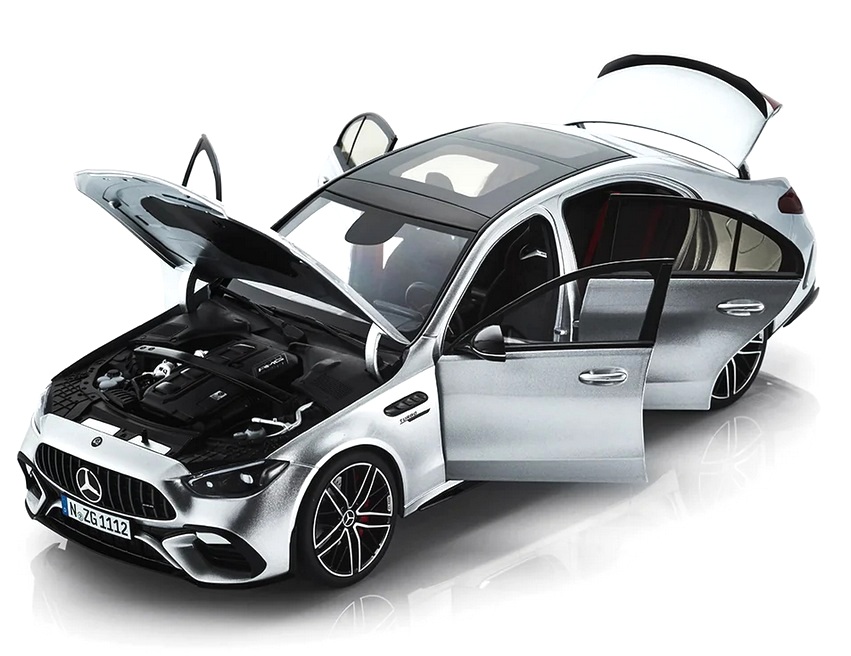 Mercedes-AMG C 63 S E Performance hightech silver 1:18 NZG
