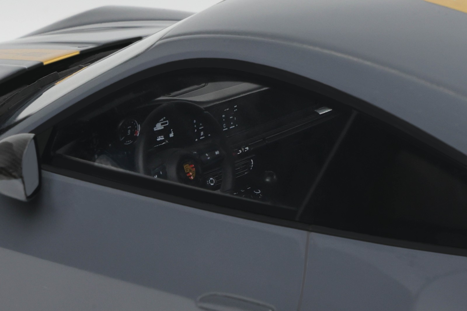 Porsche 911 992.2 GT3 Touring 2025 grey 1:18 GT Spirit