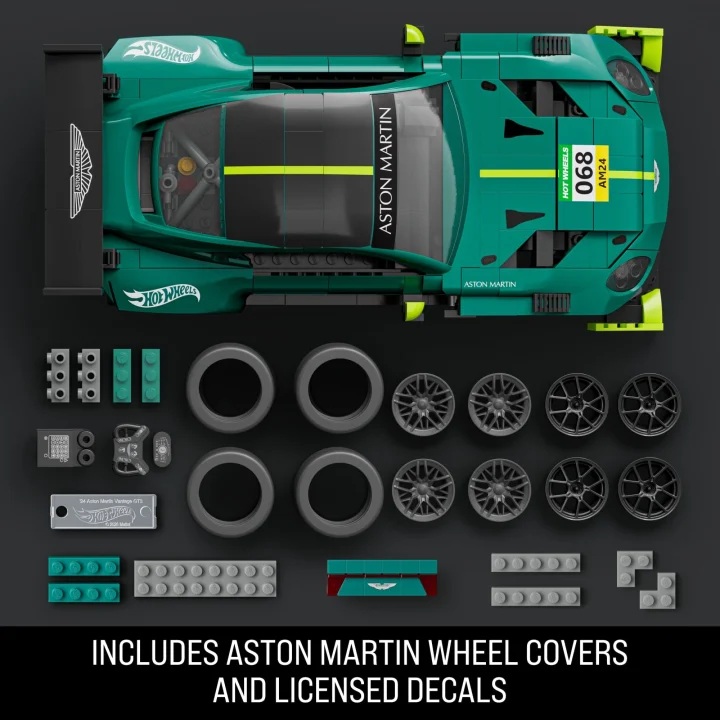 Aston Martin Vantage GT3 2024 green 1:16 Hot Wheels Brick Shop